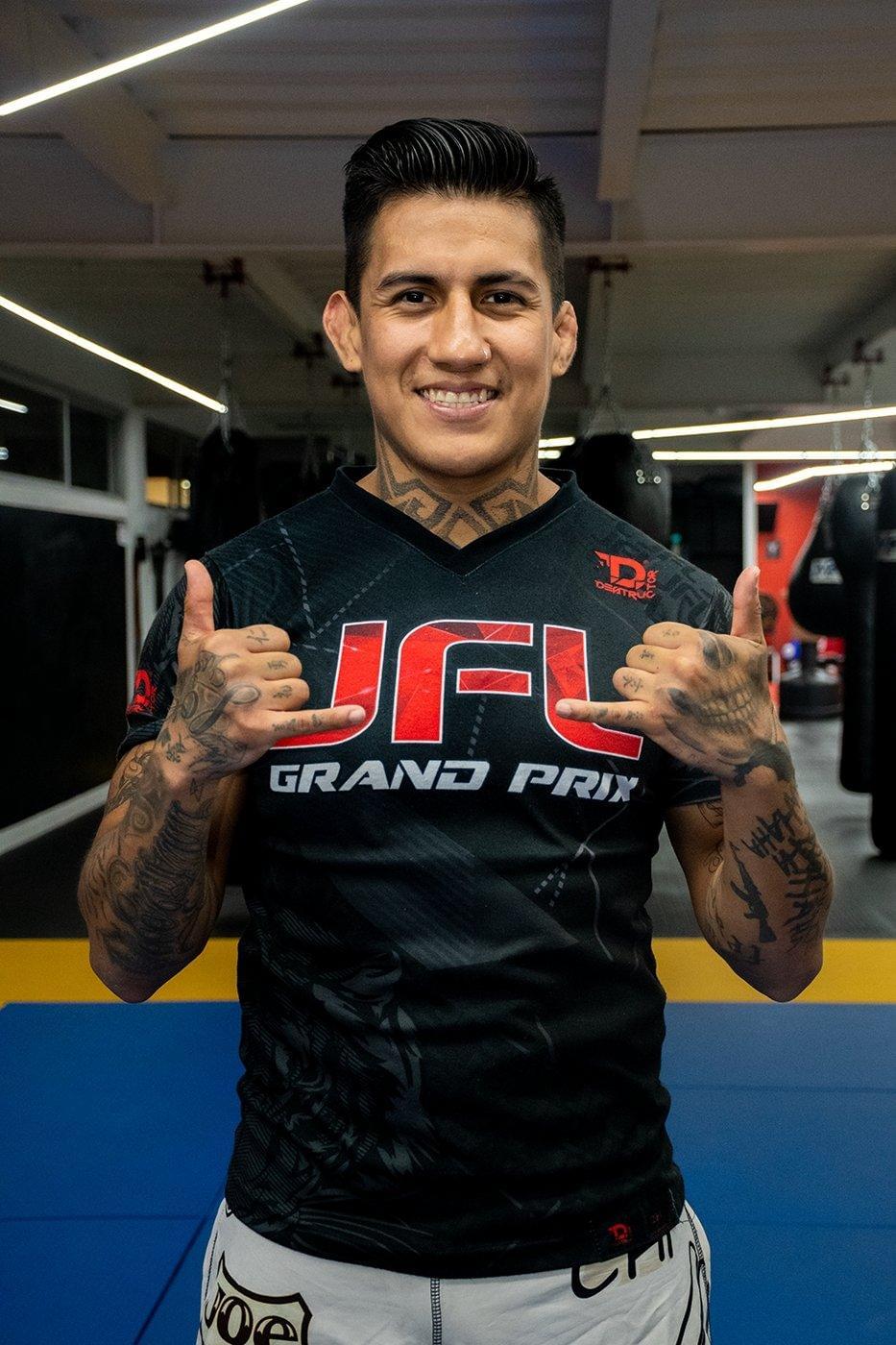 Coach - Daniel "Doberman" Lezama (MMA - Artes Marciales Mixtas)