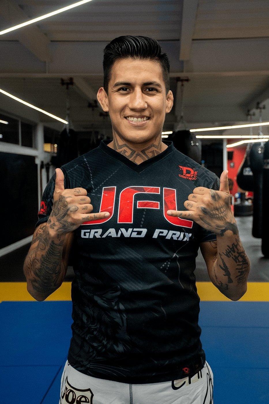 Coach - Daniel "Doberman" Lezama (MMA - Artes Marciales Mixtas)