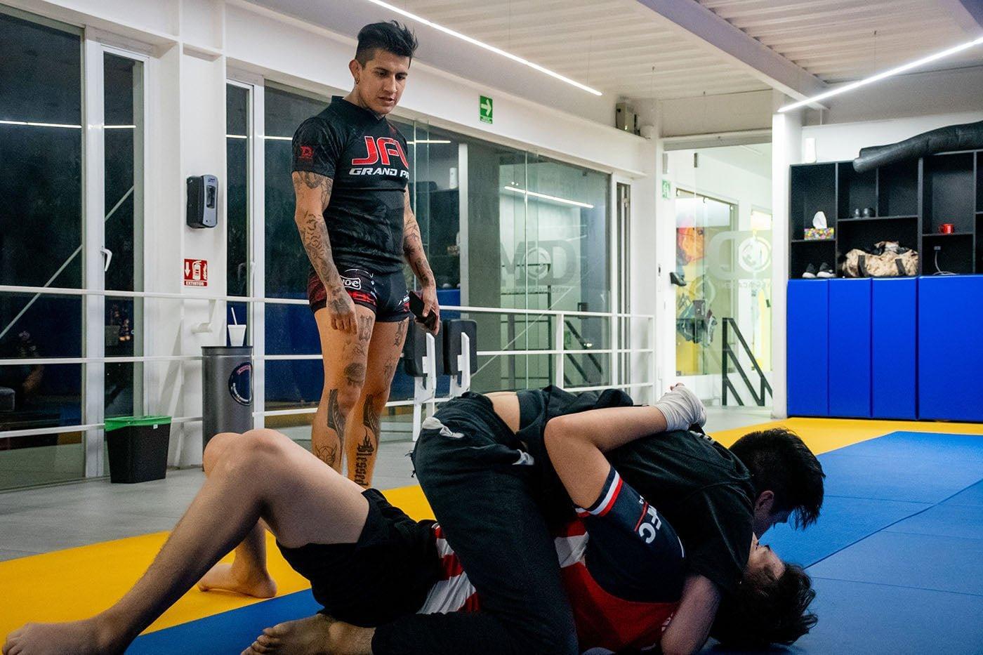 Coach - Daniel "Doberman" Lezama (MMA - Artes Marciales Mixtas)